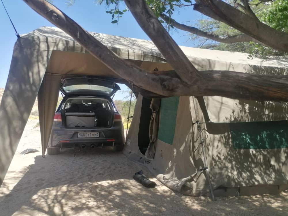 Achab Camping Camp Site Usakos Екстериор снимка